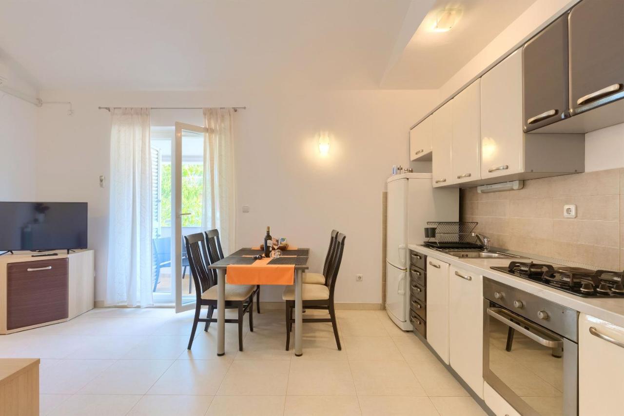 Apartments Boris Fažana Esterno foto